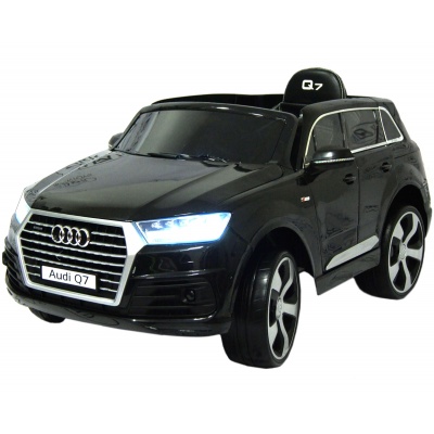   Rivertoys Audi Q7 S Line JJ2188 