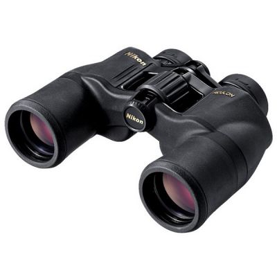 Бинокль Nikon Aculon A211 8x42