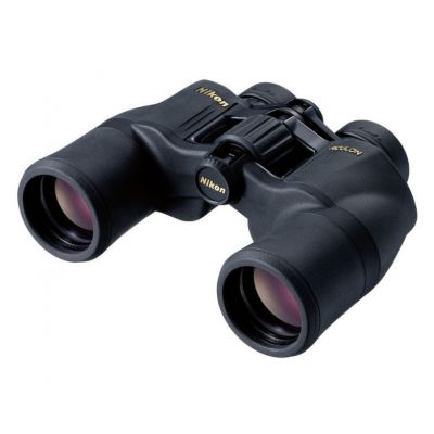 Туристический бинокль Nikon Aculon A211 10x42