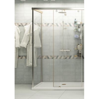     Ritsa R 90120200 