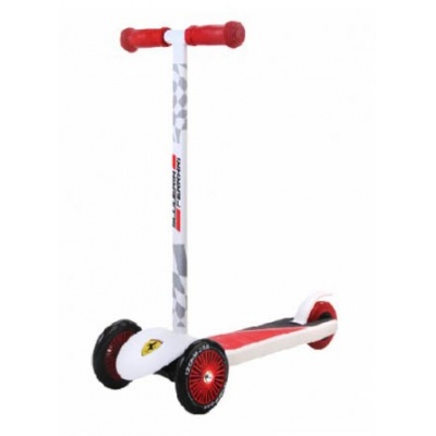   Ferrari Twist Scooter FXK-4 